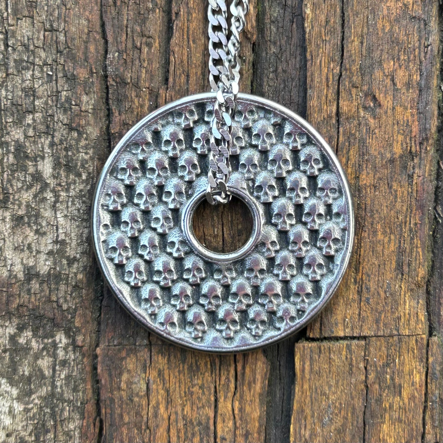 SKULLZ - Stainless Steel Pendant Necklace