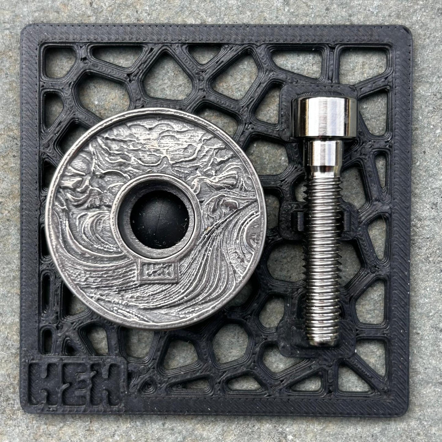 TOP CAP -MYSTIC MOUNTAIN - TITANIUM - NATURAL