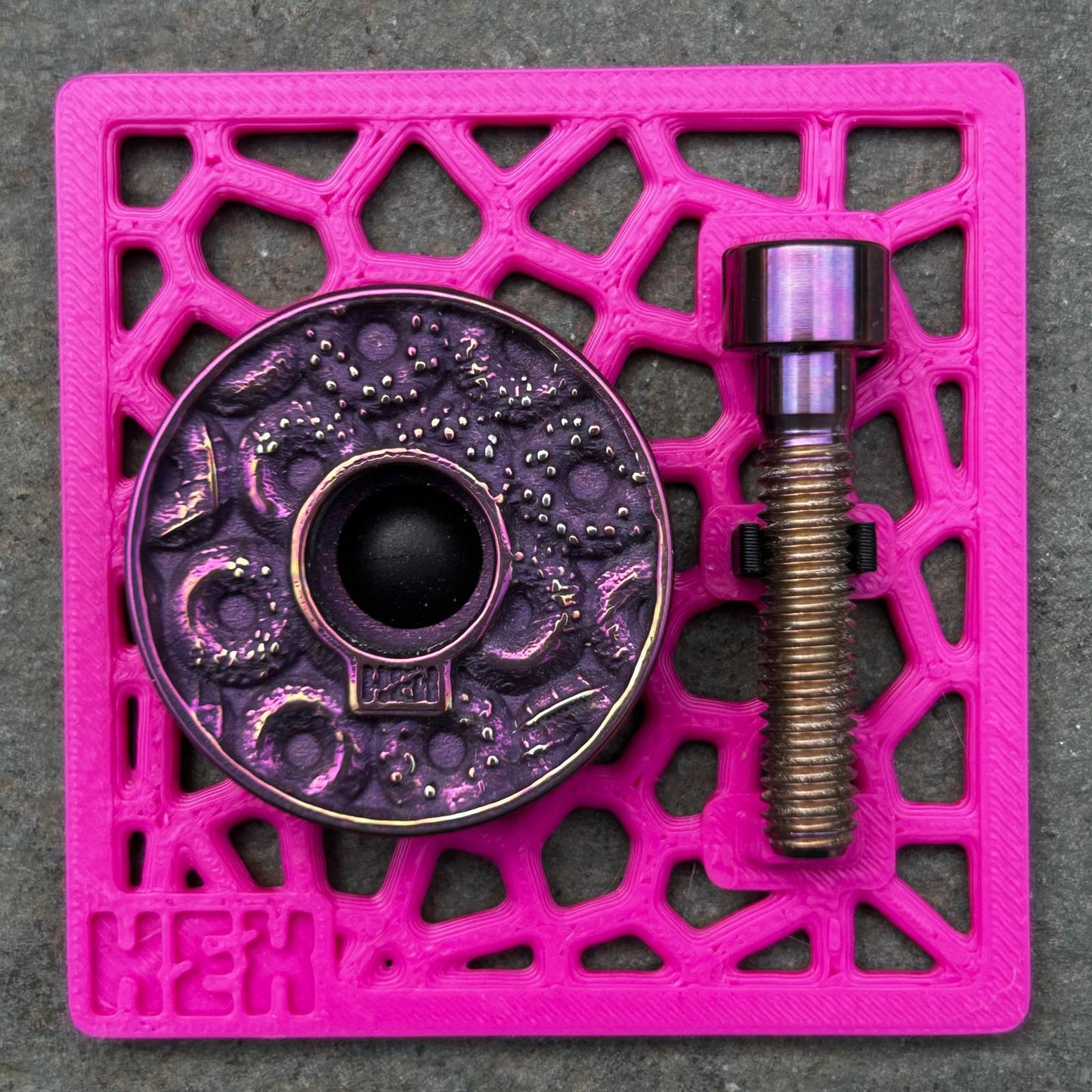 TOP CAP - DONUTZ - TITANIUM - DISCO DONUT MAGENTA GOLD