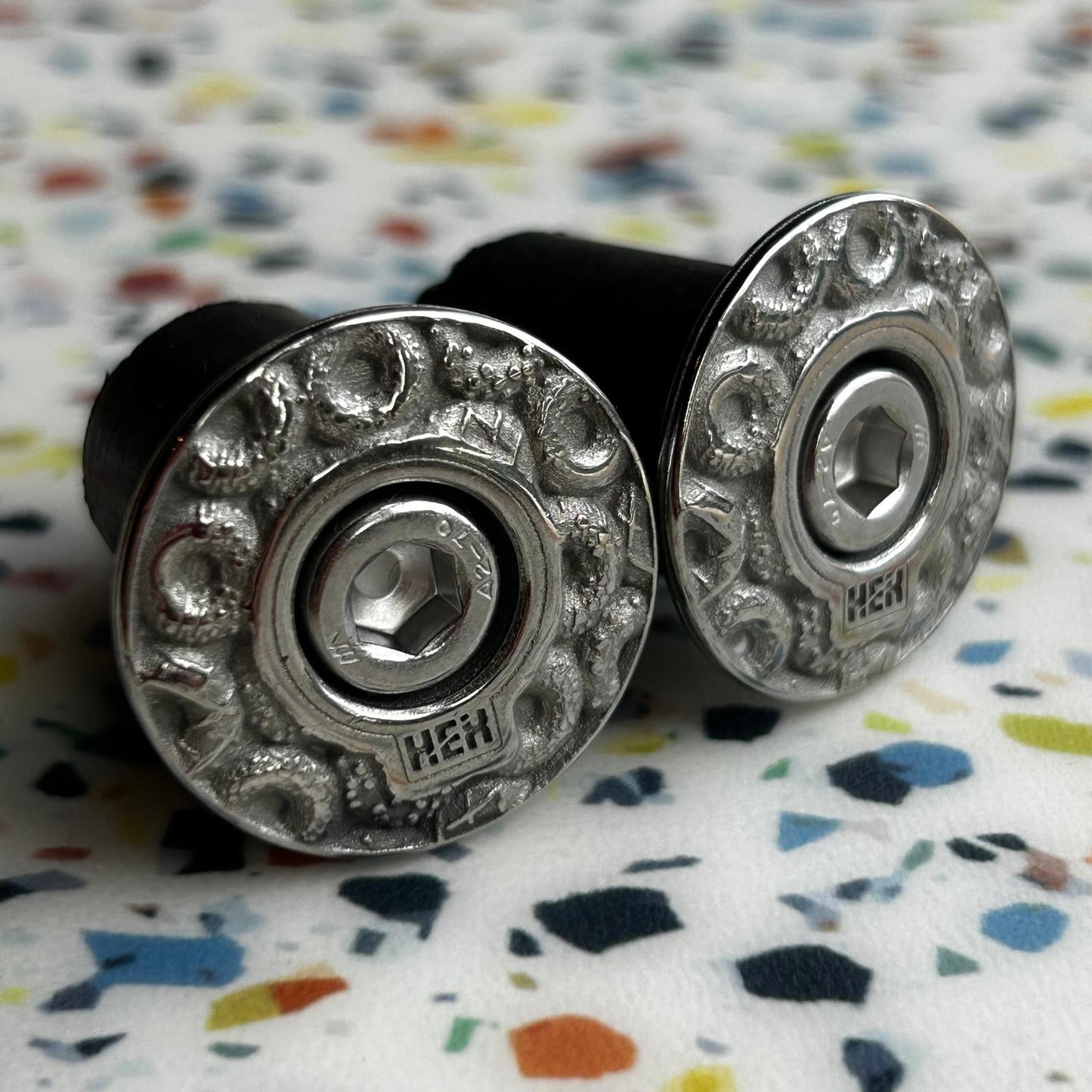 BAR ENDS - DONUT - STAINLESS STEEL